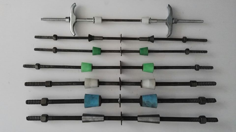 三段式止水螺桿